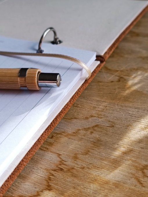 Carnet de notes / Agenda rechargeable " Le Chien" en simili cuir - Fait Main