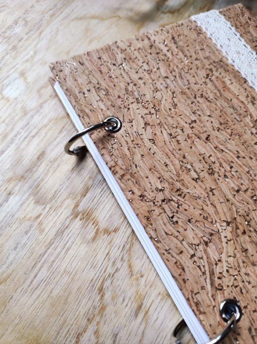 Carnet de notes ou Agenda rechargeable en Liège et Dentelle - Fait Main